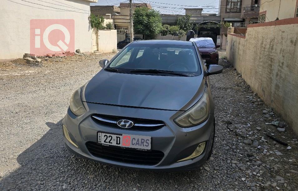 هيونداي أكسنت هاتشباك